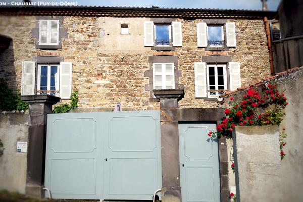 Volets battants Paris